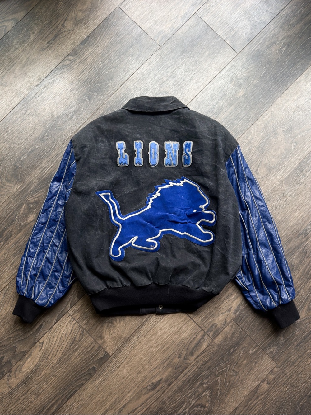 Detroit Lions Men’s Large Bomber Jacket Leather Sleeves NFL Vintage 90s USA